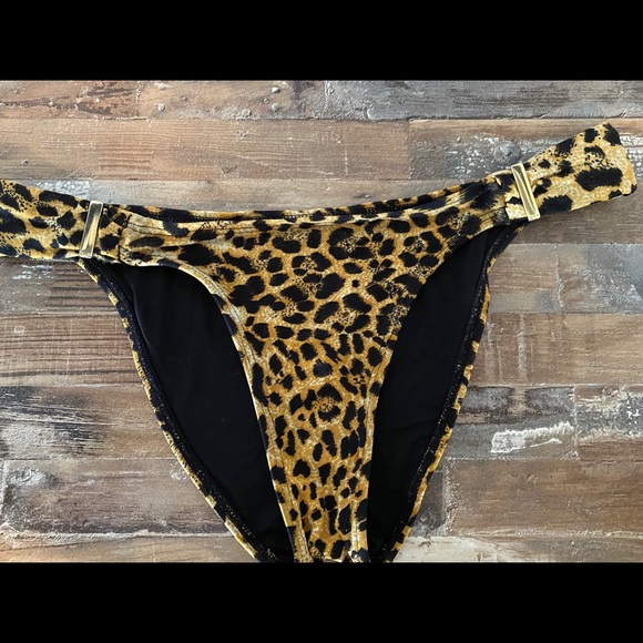 Vix Leopard bikini - Picture 2 of 5